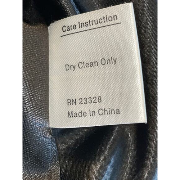 Kristen Blake Faux Fur Jacket - Size Woman's M - Fabulous, Warm, Stylish - Picture 10 of 10